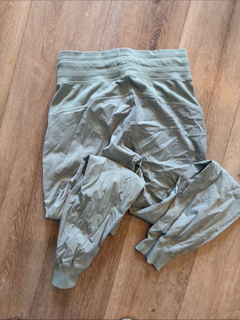 Lululemon dance studio jogger